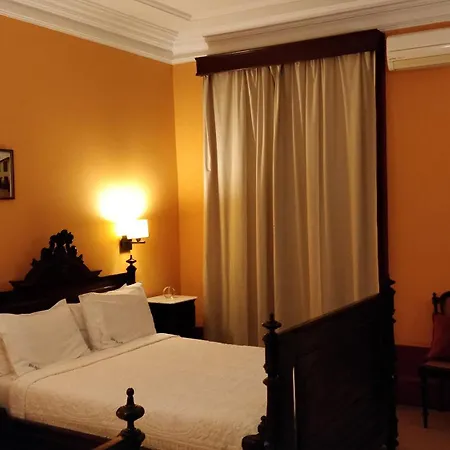 Casa Da Avo - Turismo De Habitacao Konukevi Torre De Moncorvo